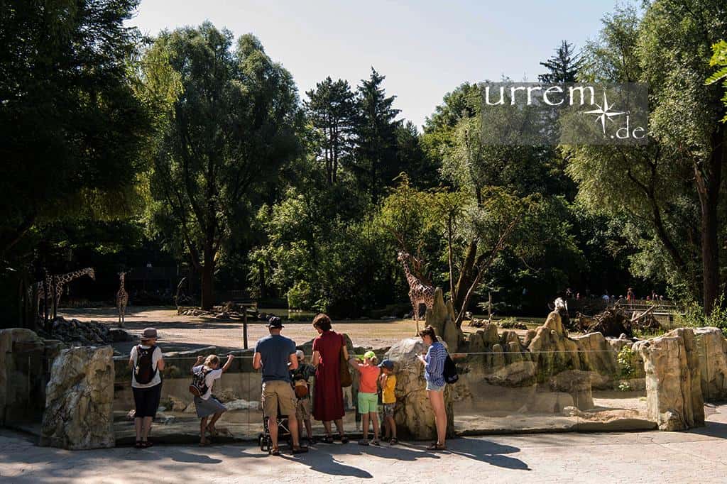 Zoo Hellabrunn für Familien und auch für alle anderen! Zoo Hellabrunn für Familien und auch für alle anderen!